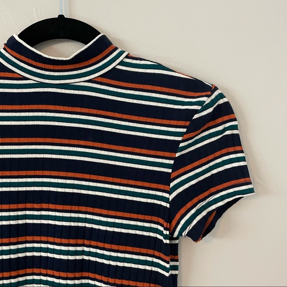 Sky and Sparrow retro vibe striped short sleeve - Picture 2 of 4